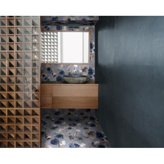 kek viragmintas padlolap csempe jarolap furdoszoba zuhanyzo nappali haloszoba tapeta hatasu romantikus termeszet mediterran klasszikus bohem burkolat 60x120 cm tapeta hatasu burkolat vizallo fagyallo.jpg
